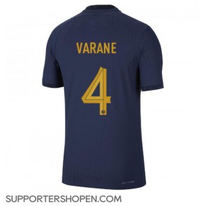 Frankrike Raphael Varane #4 Hemma Matchtröja VM 2022 Kortärmad